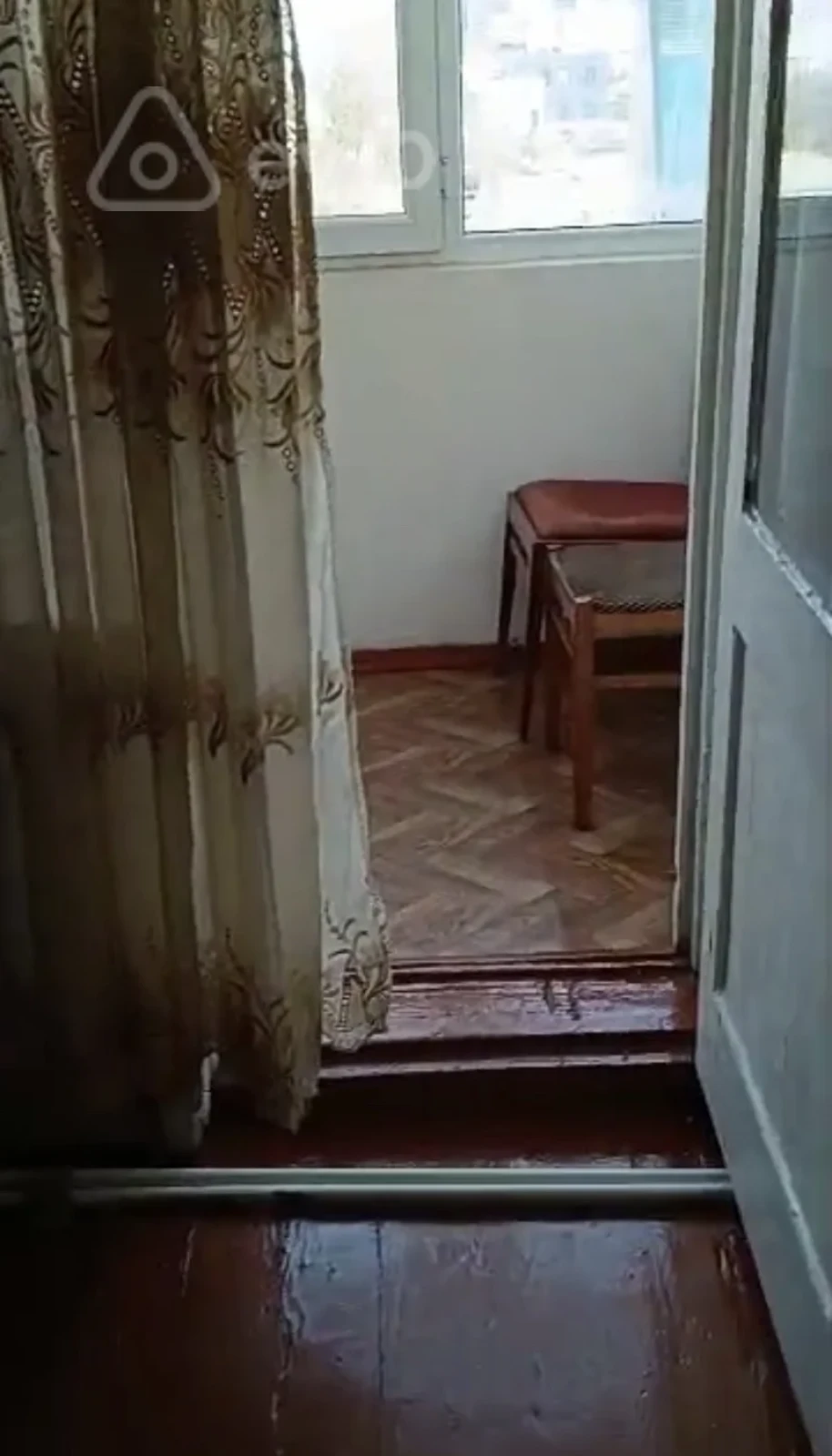 Kirayə verilir 1 otaqlı köhnə tikili 35 m²