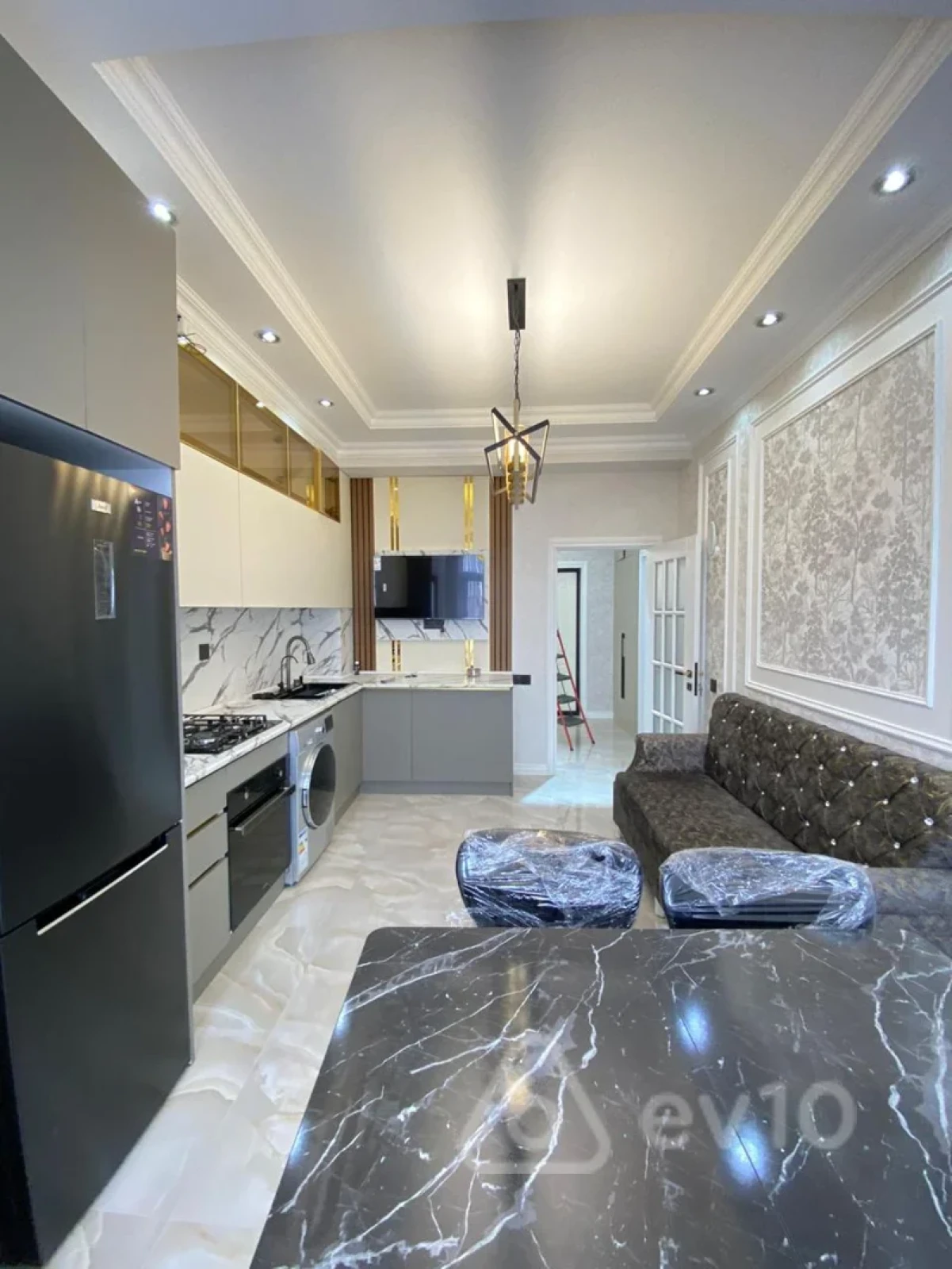 Kirayə verilir 3 otaqlı yeni tikili 85 m²