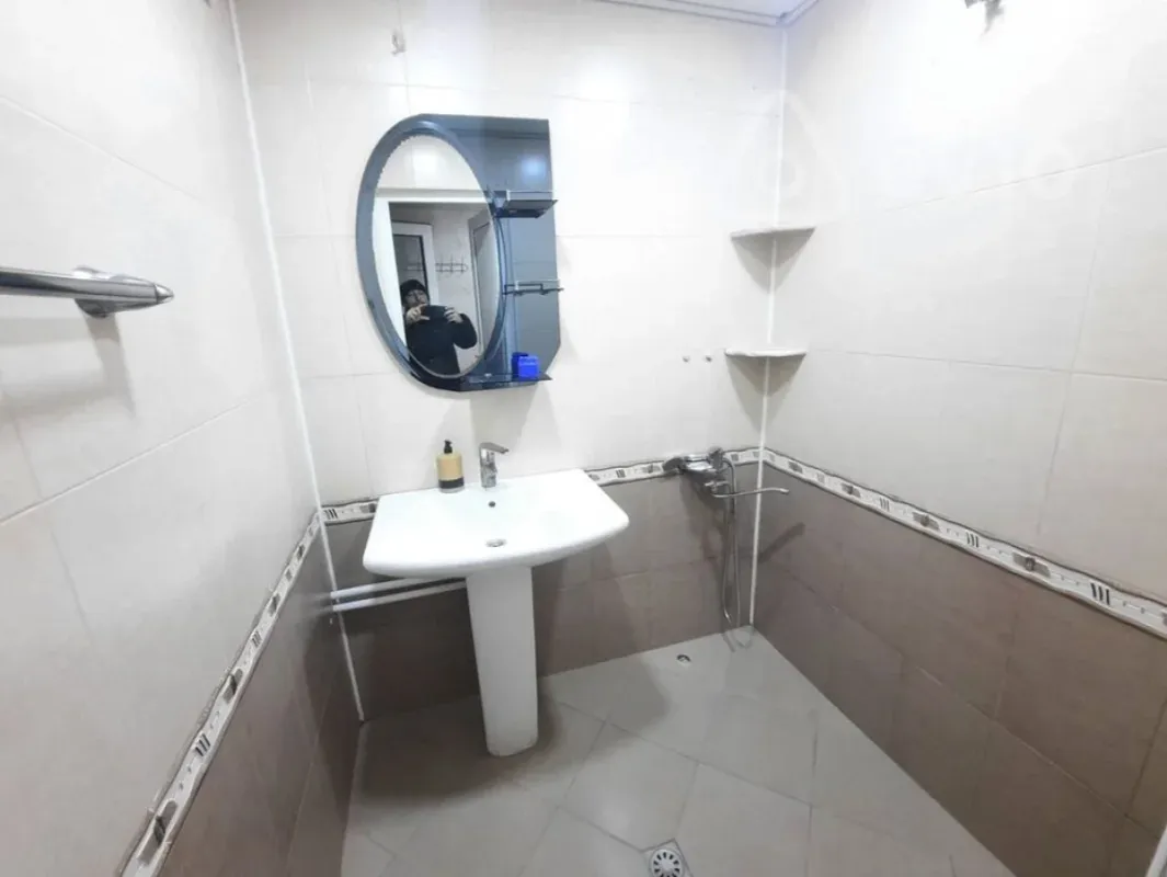 Kirayə verilir 3 otaqlı yeni tikili 75 m²