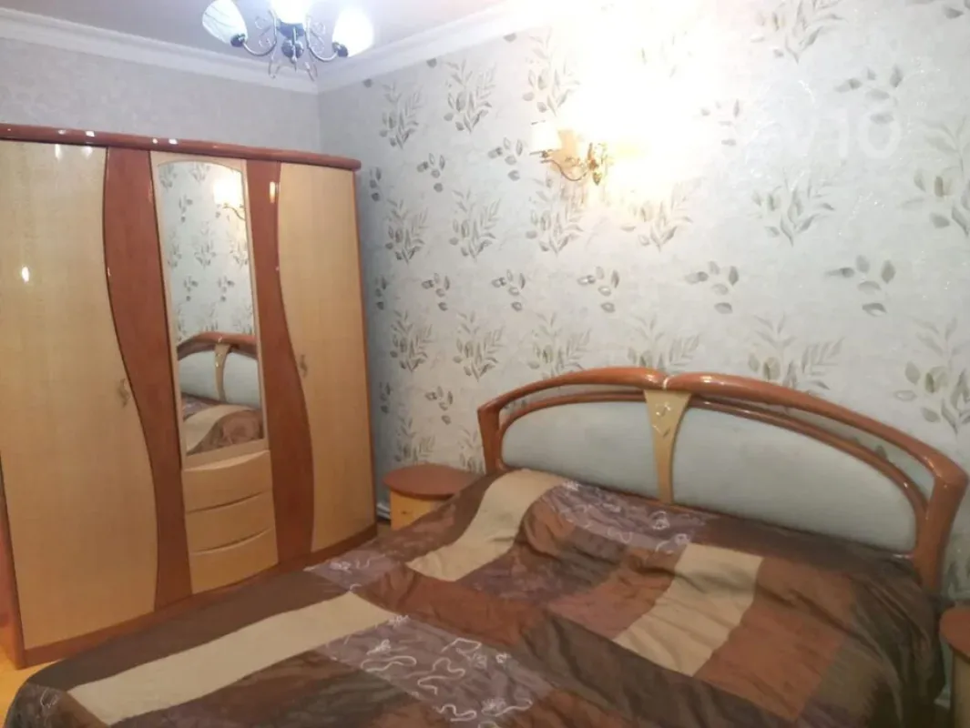 Kirayə verilir 3 otaqlı yeni tikili 75 m²