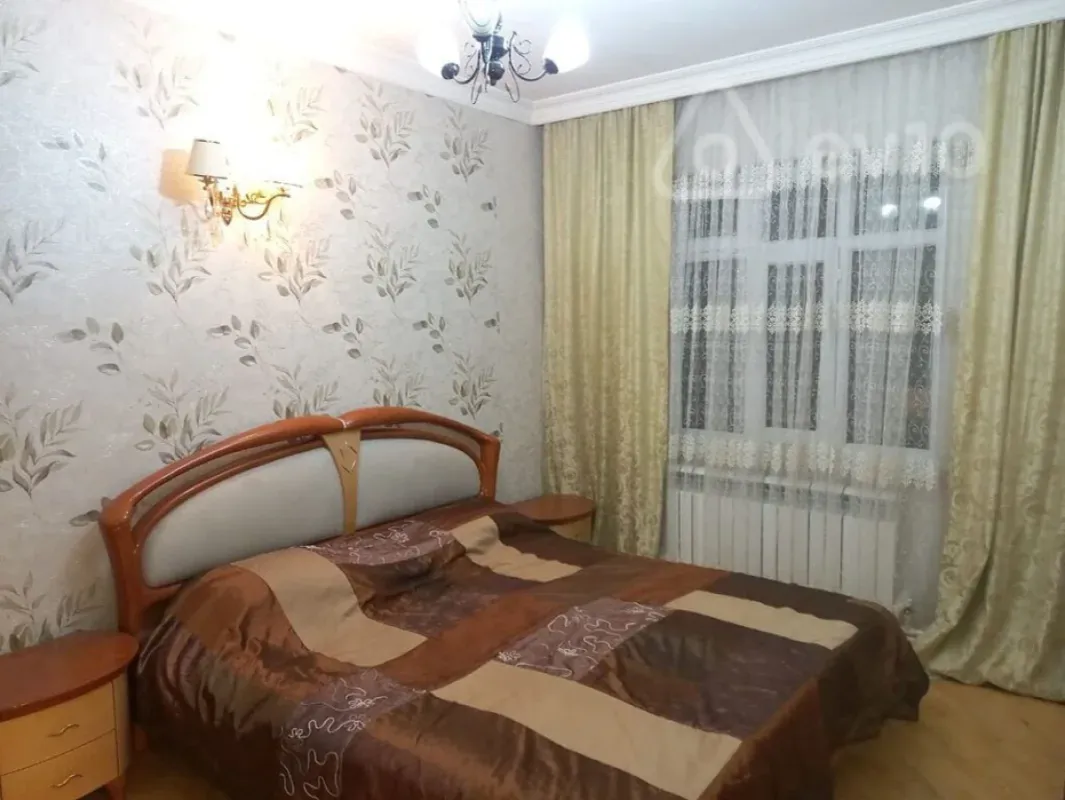 Kirayə verilir 3 otaqlı yeni tikili 75 m²