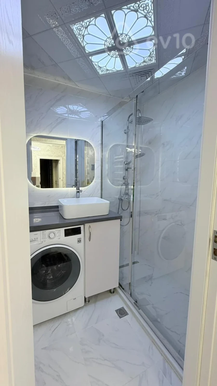 Satılır 3 otaqlı köhnə tikili 70 m²