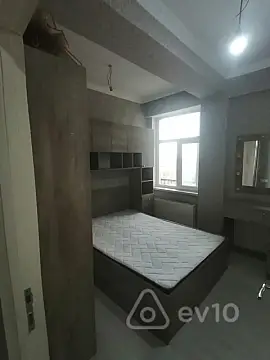 Kirayə verilir 3 otaqlı köhnə tikili 78 m²