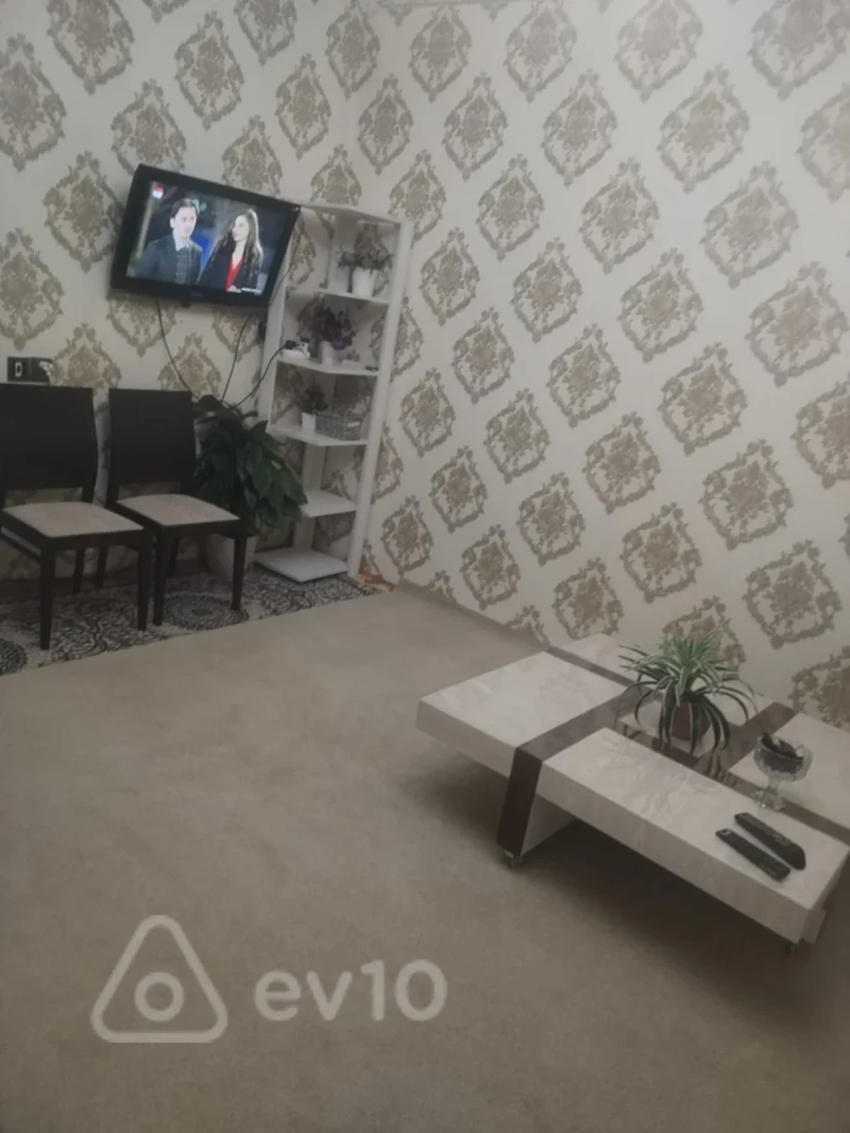 Kirayə verilir 2 otaqlı həyət evi 60 m²