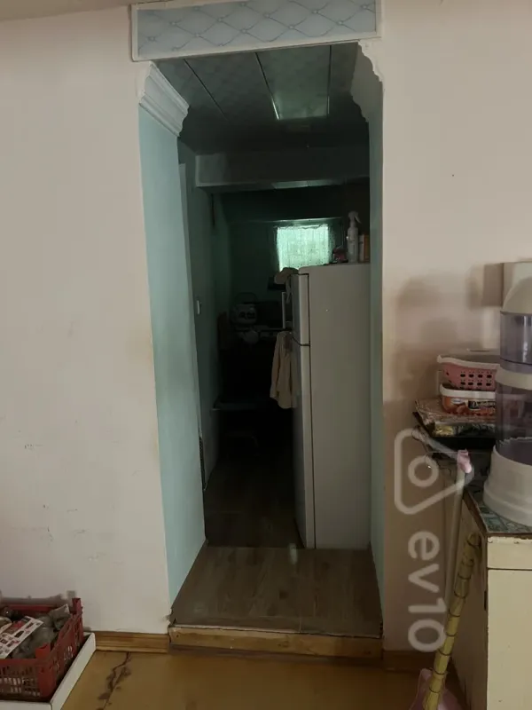 Satılır mənzil 61 m²