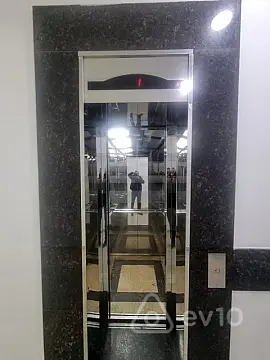 Kirayə verilir 2 otaqlı yeni tikili 81 m²