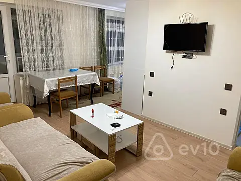 Kirayə verilir 2 otaqlı köhnə tikili 55 m² — Bakı, Səbail 2 otaq 55.00 m²