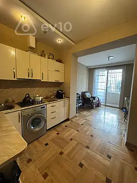 Kirayə verilir 3 otaqlı köhnə tikili 78 m²