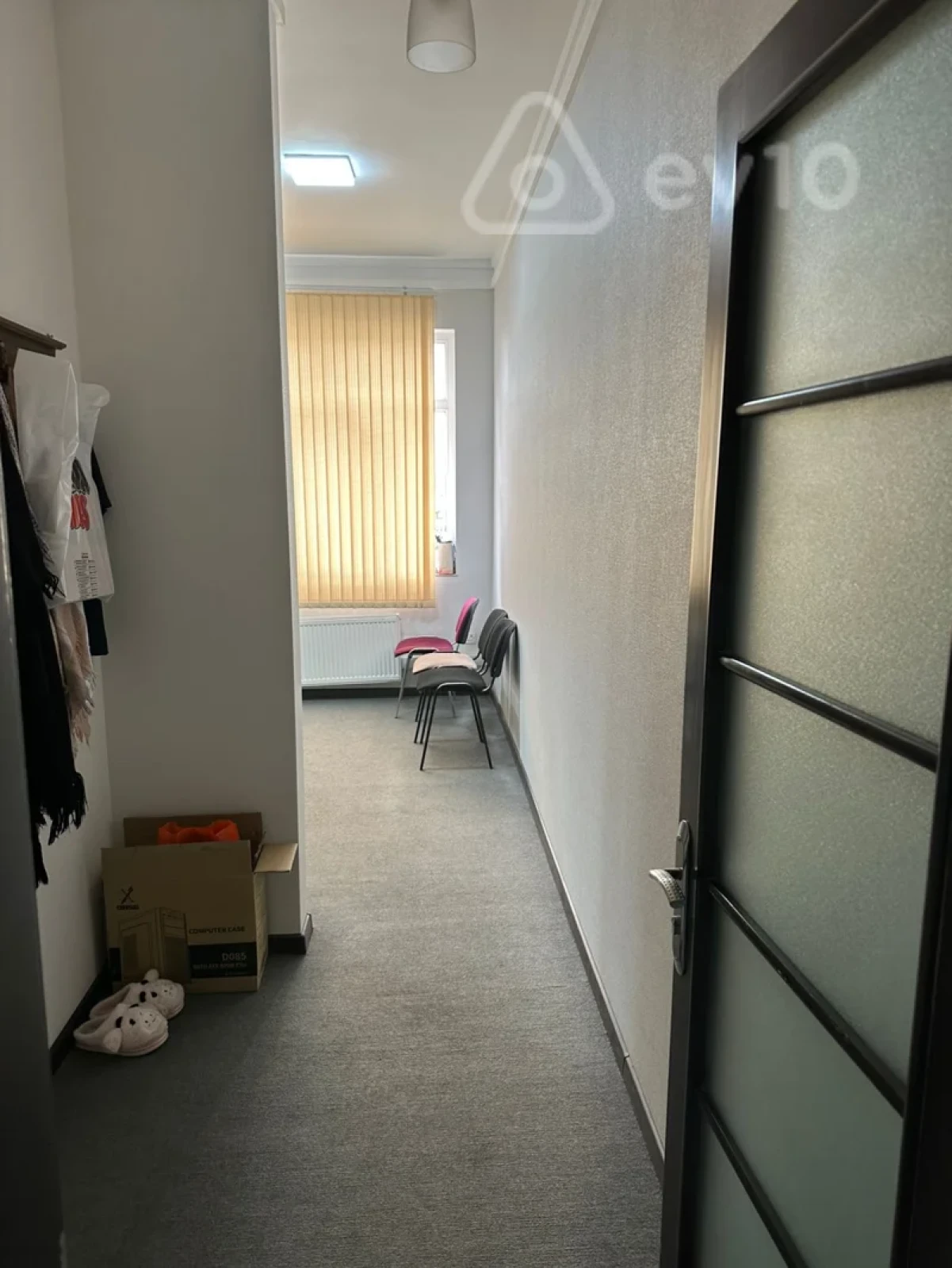 Kirayə verilir 5 otaqlı ofis 220 m²