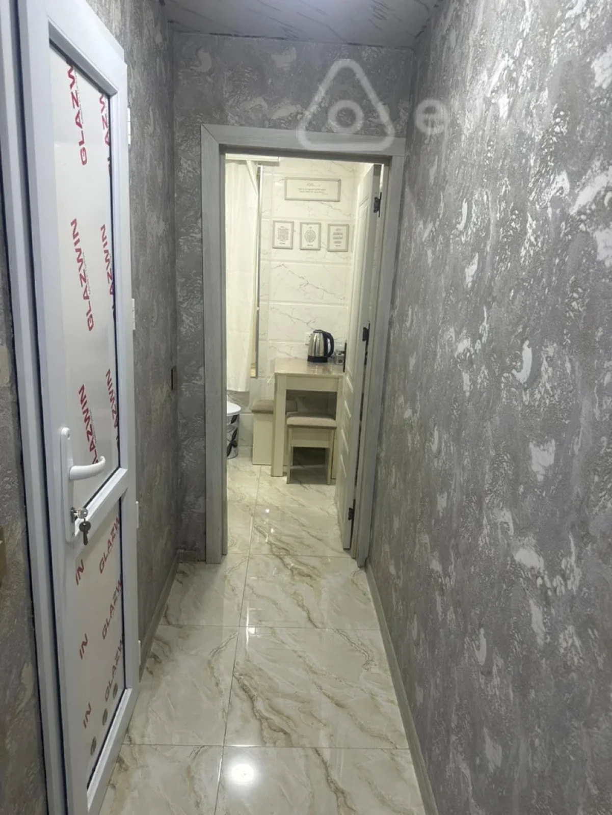 Kirayə verilir 3 otaqlı köhnə tikili 70 m²