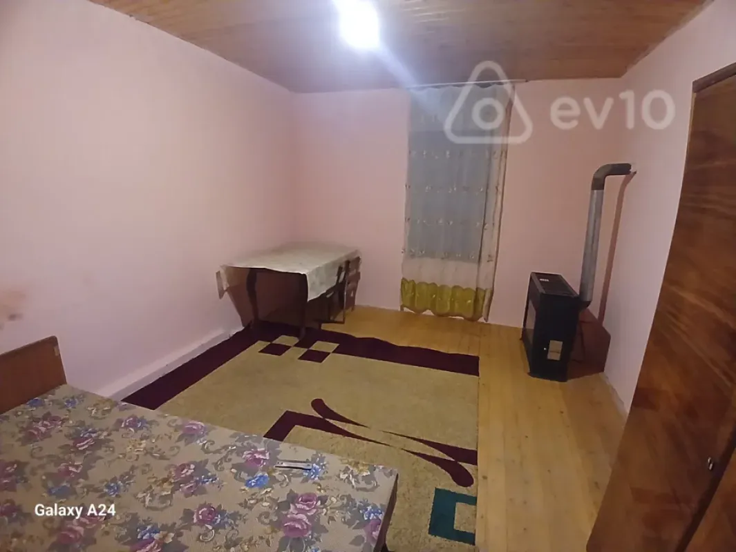 Kirayə verilir 2 otaqlı həyət evi 50 m²
