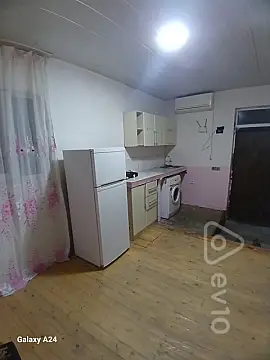 Kirayə verilir 2 otaqlı həyət evi 50 m²