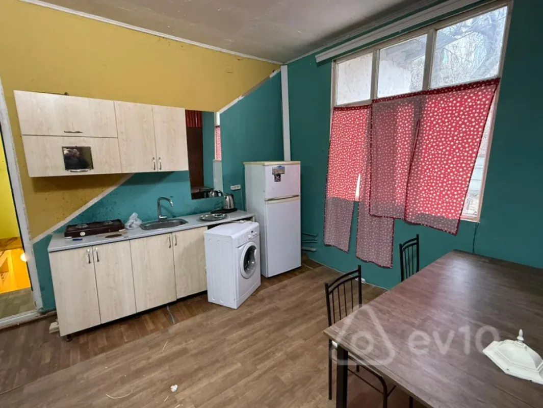 Kirayə verilir 2 otaqlı həyət evi 40 m²