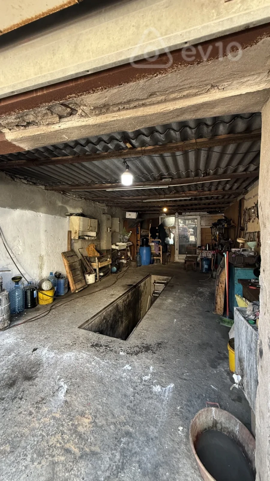 Satılır qaraj 40.6 m²