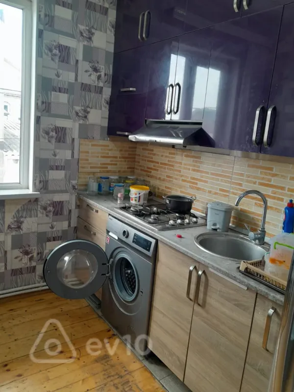 Kirayə verilir 2 otaqlı həyət evi 50 m²