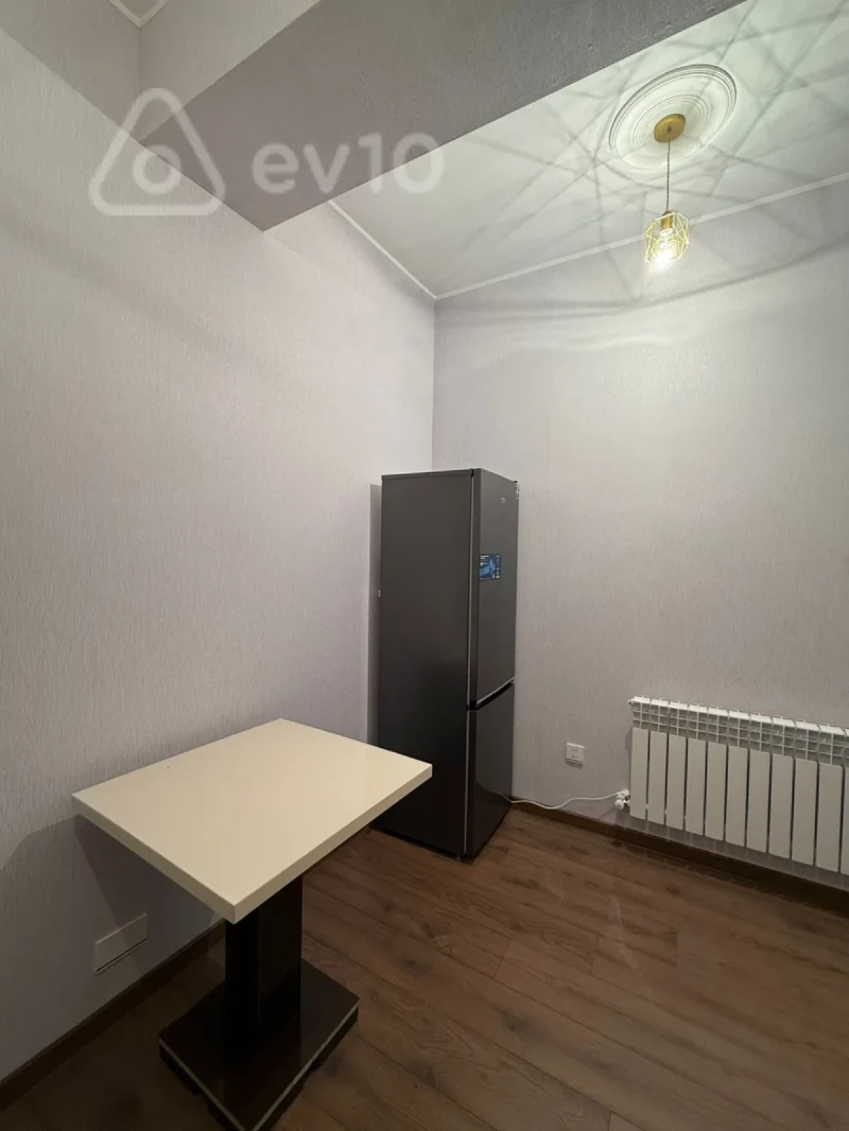 Kirayə verilir 2 otaqlı yeni tikili 68 m²