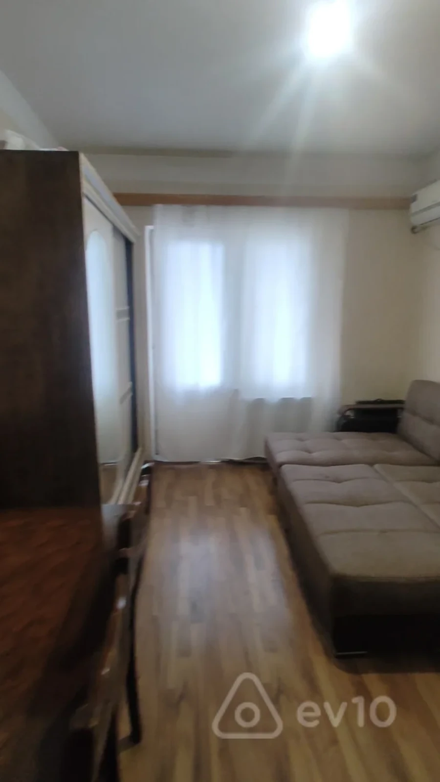 Kirayə verilir 1 otaqlı köhnə tikili 44 m²