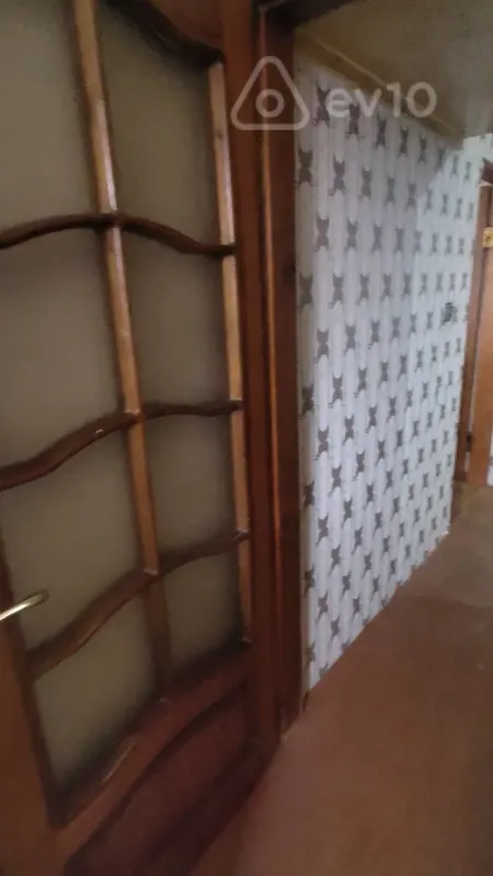 Kirayə verilir 1 otaqlı köhnə tikili 44 m²