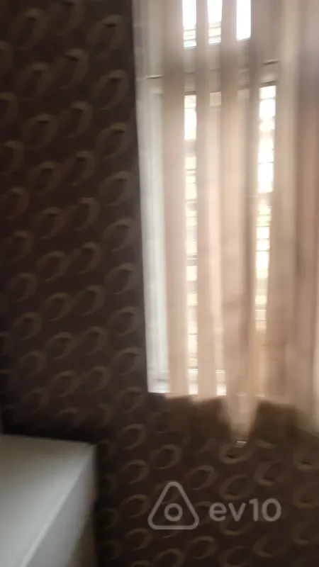 Kirayə verilir 1 otaqlı köhnə tikili 44 m²