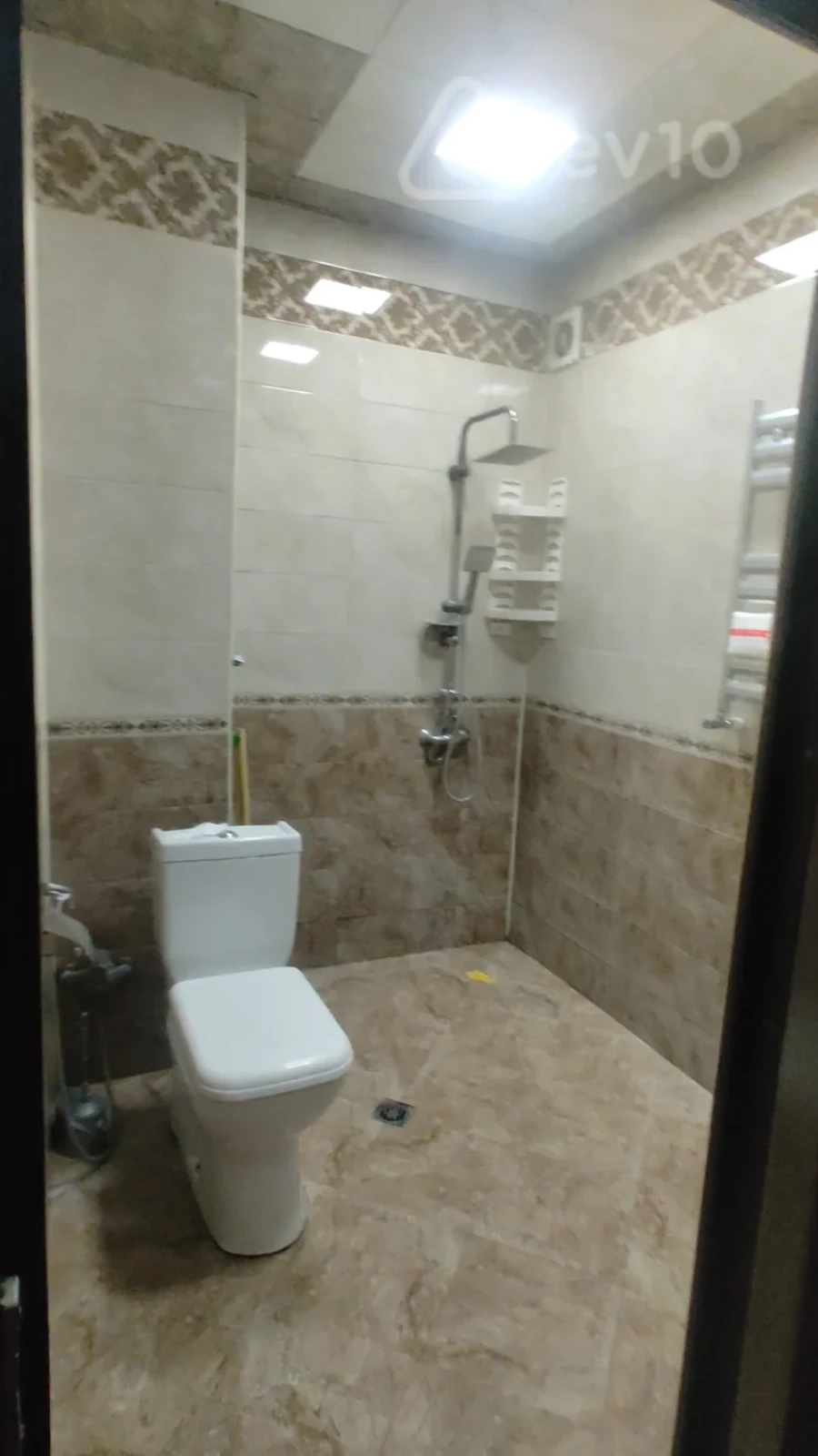 Kirayə verilir 1 otaqlı köhnə tikili 44 m²