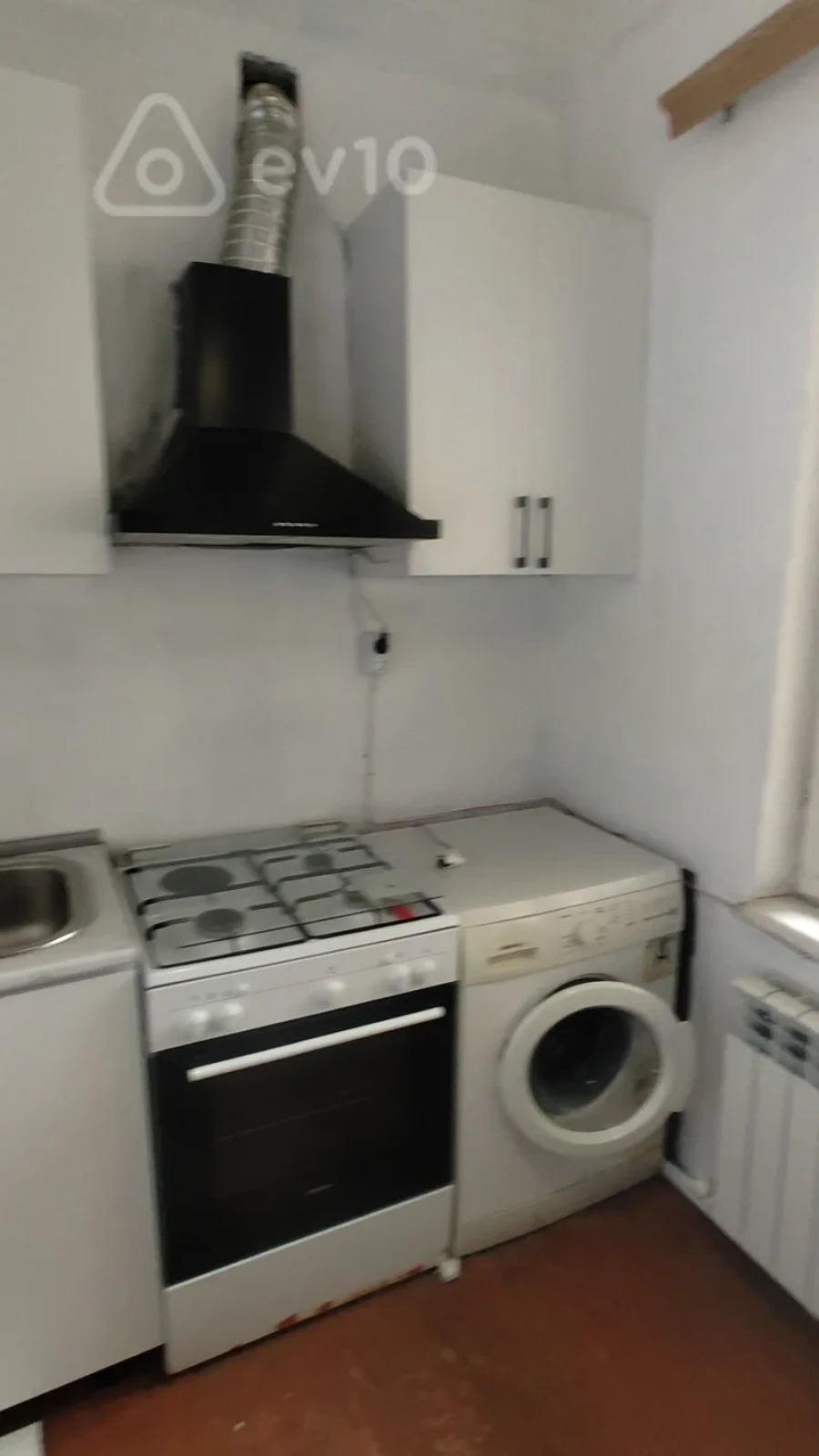 Kirayə verilir 1 otaqlı köhnə tikili 44 m²