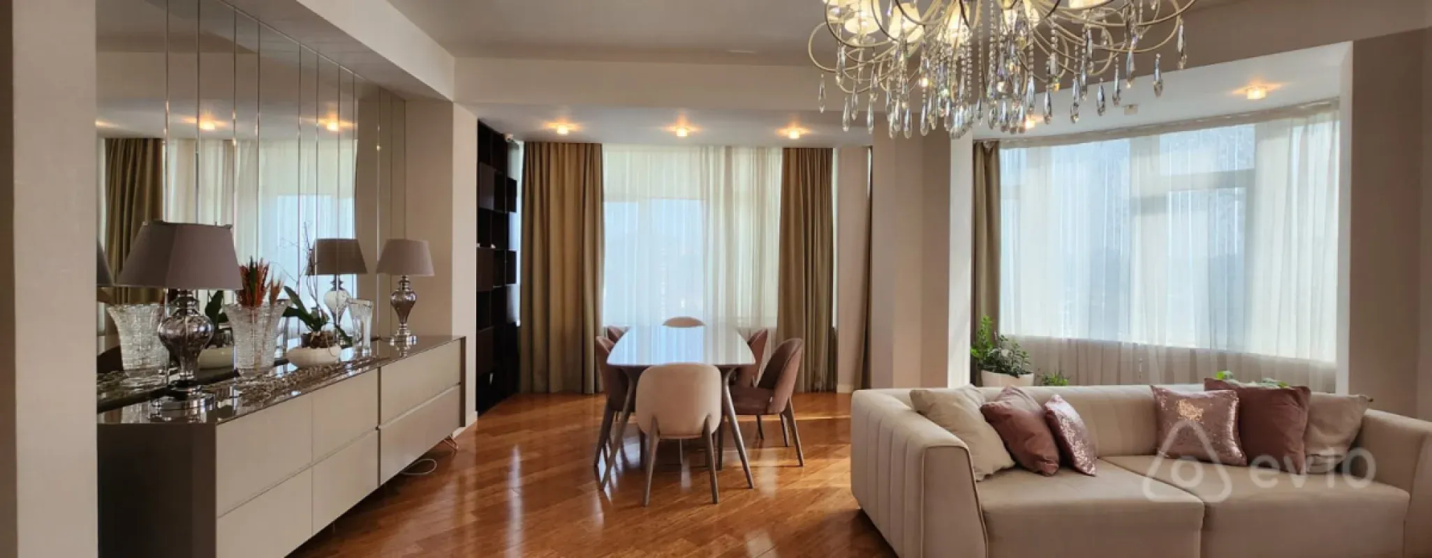 Kirayə verilir 3 otaqlı yeni tikili 155 m²