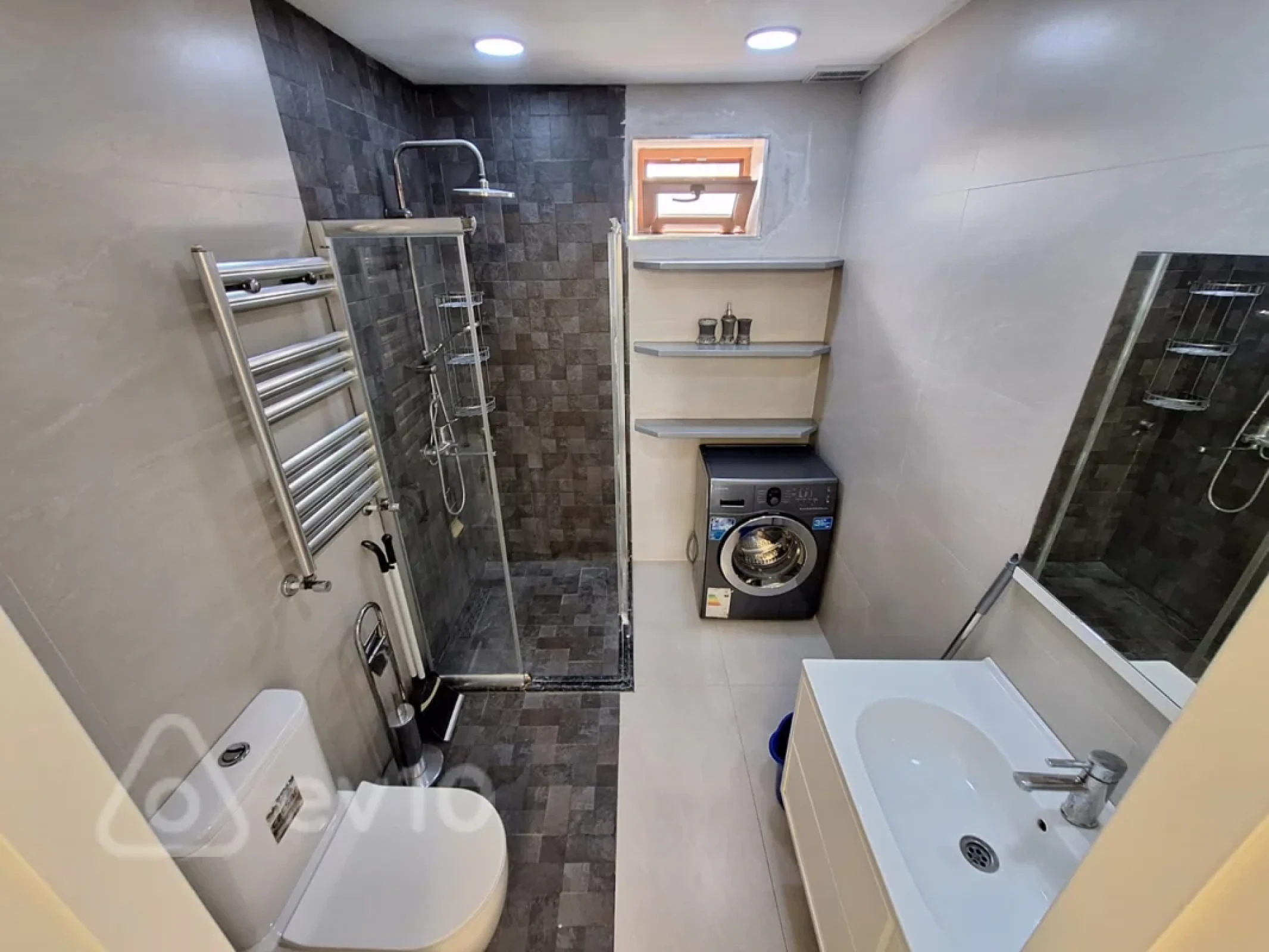 Kirayə verilir 3 otaqlı köhnə tikili 82 m²