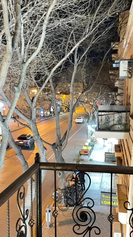 Kirayə verilir 2 otaqlı köhnə tikili 34 m²