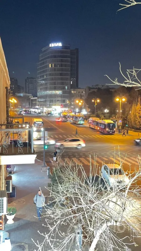 Kirayə verilir 2 otaqlı köhnə tikili 34 m²