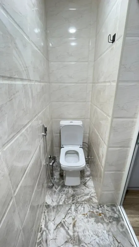 Kirayə verilir 2 otaqlı köhnə tikili 34 m²