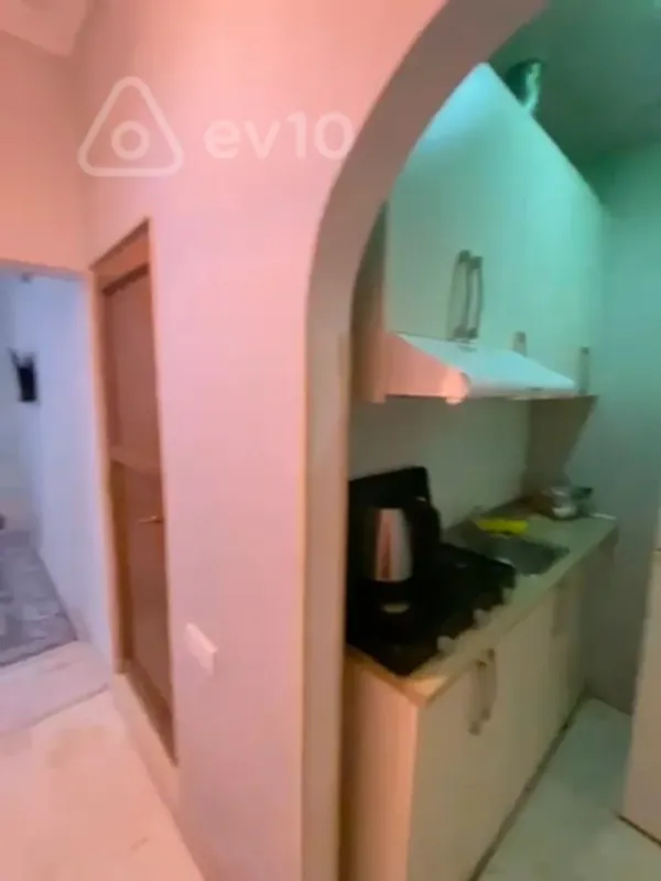 Kirayə verilir 2 otaqlı yeni tikili 45 m²