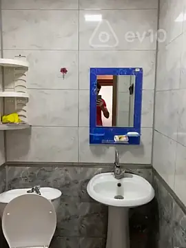 Kirayə verilir 2 otaqlı yeni tikili 45 m²