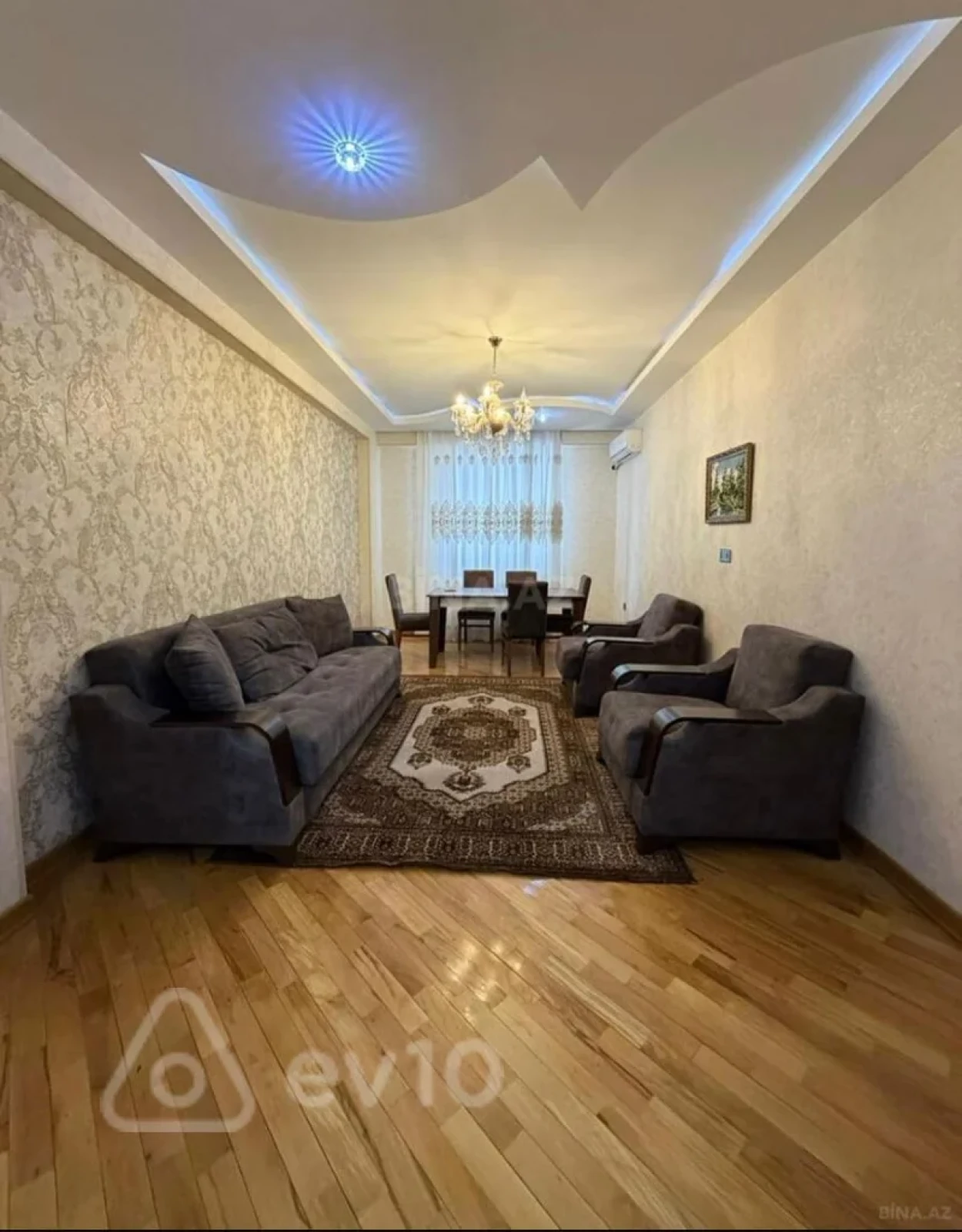 Kirayə verilir 2 otaqlı yeni tikili 90 m²