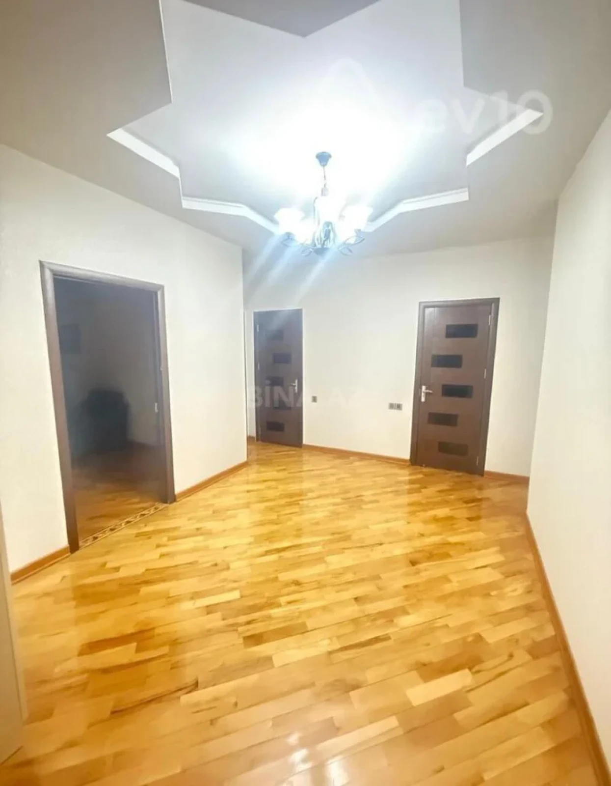 Kirayə verilir 2 otaqlı yeni tikili 90 m²