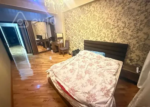 Kirayə verilir 2 otaqlı yeni tikili 90 m²