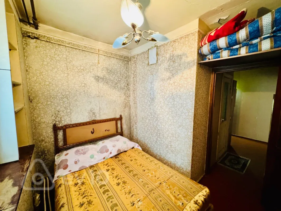 Kirayə verilir 2 otaqlı köhnə tikili 40 m²