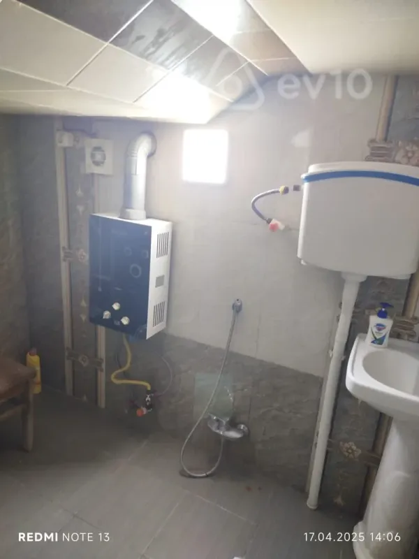 Kirayə verilir 2 otaqlı həyət evi 70 m²