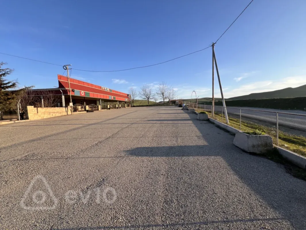 Satılır mənzil 100 m²