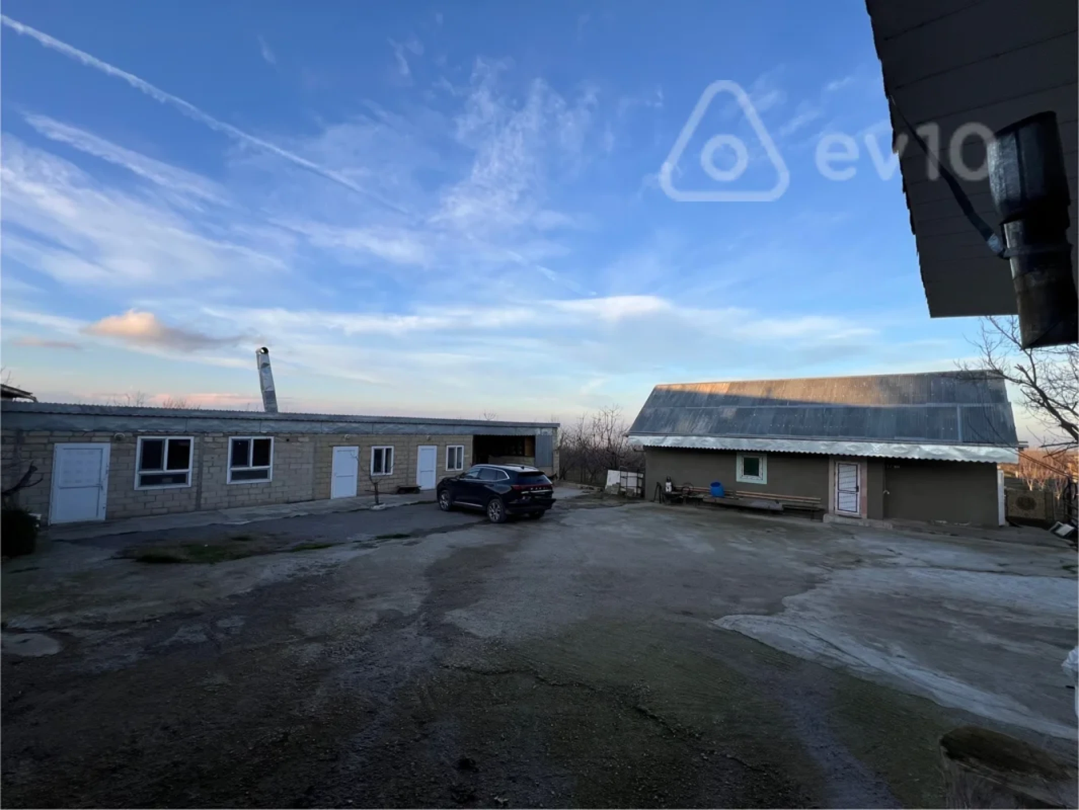 Satılır mənzil 100 m²