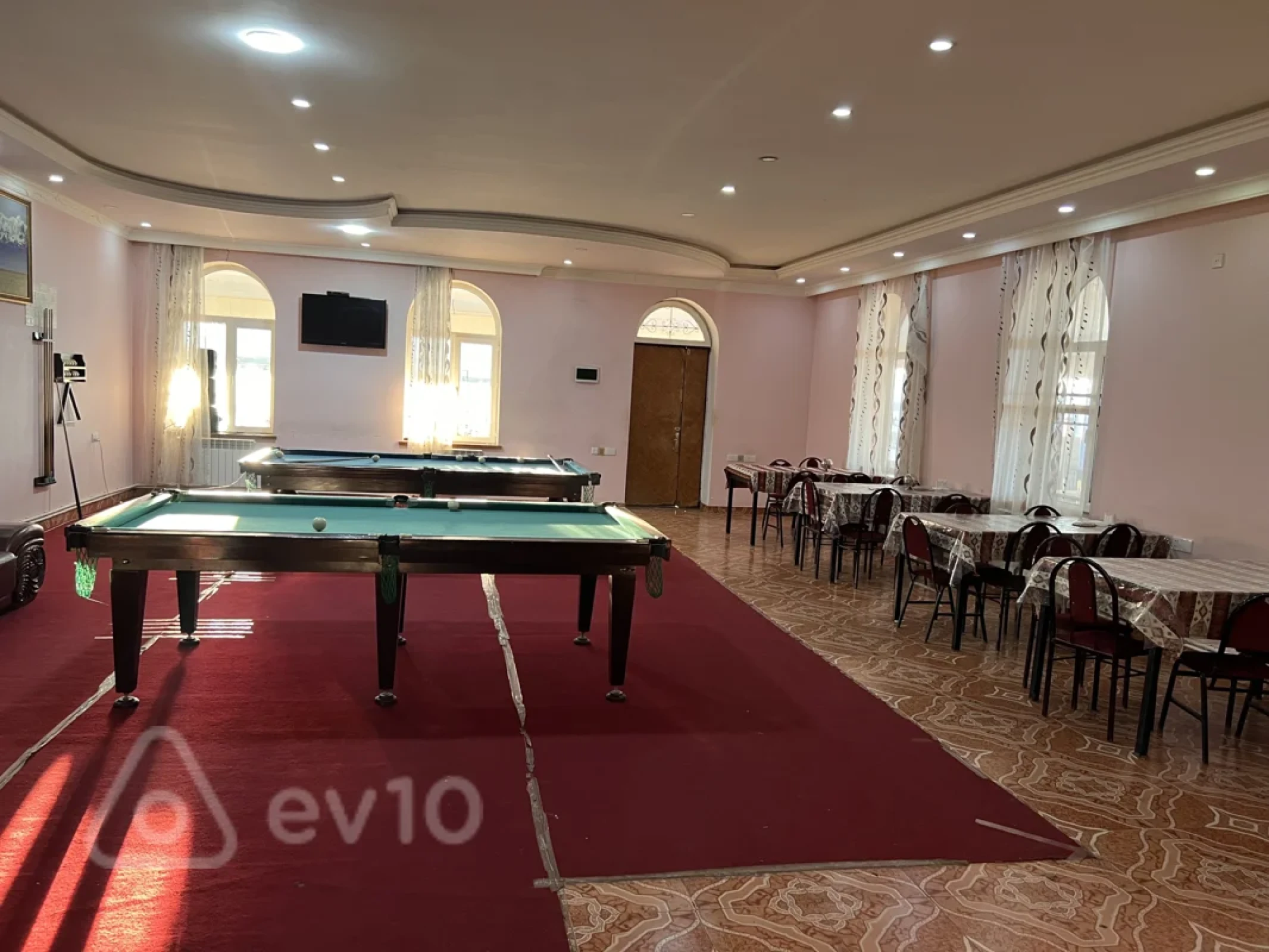 Satılır mənzil 100 m²