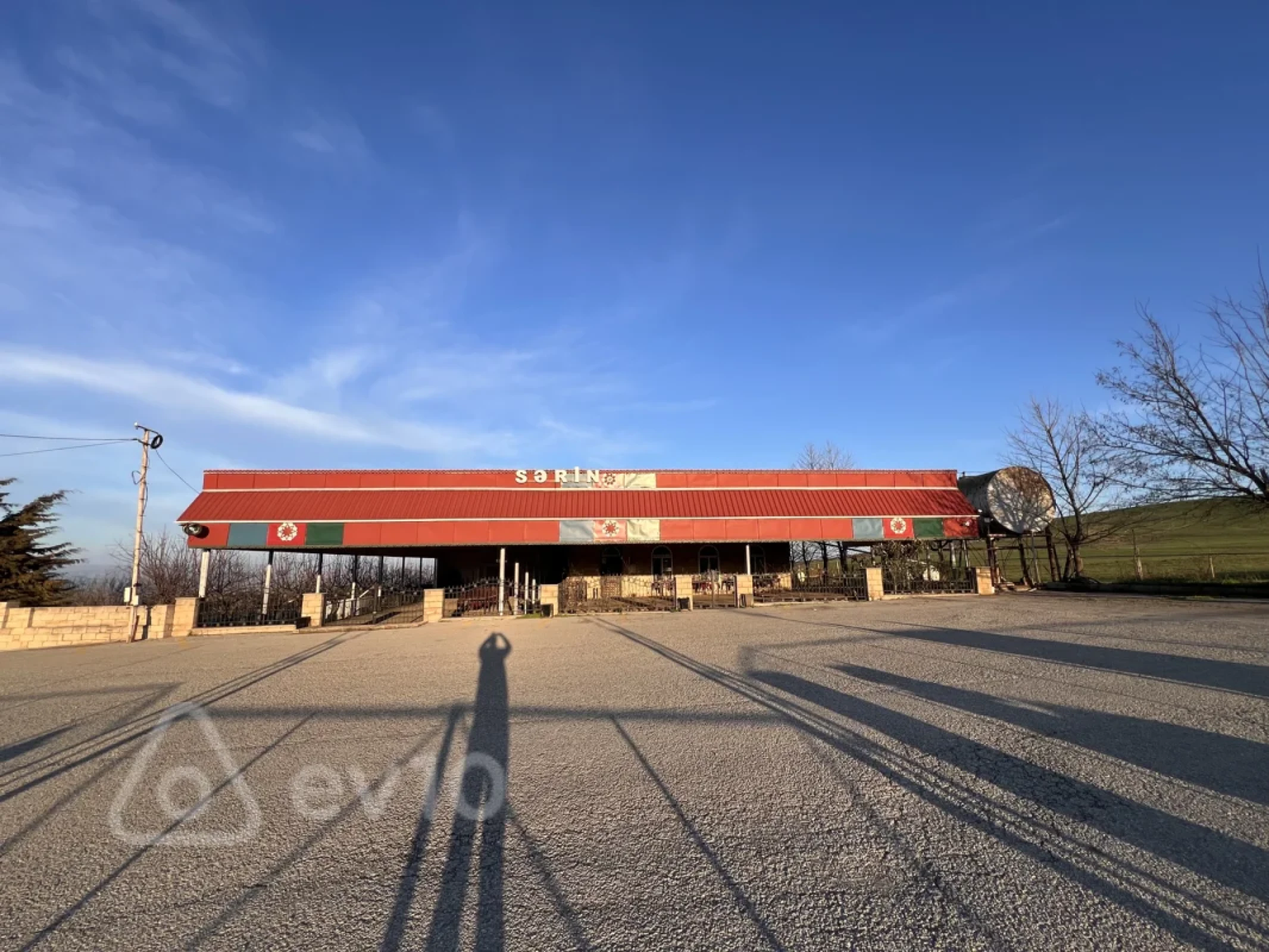 Satılır mənzil 100 m²