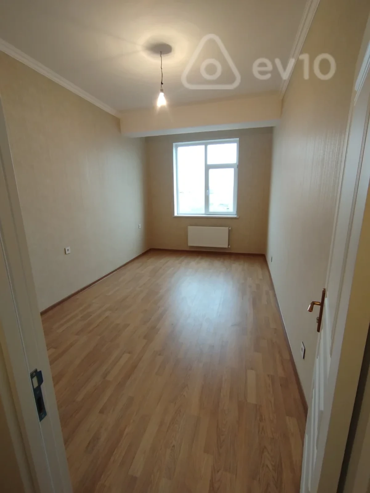 Kirayə verilir 2 otaqlı yeni tikili 58 m²
