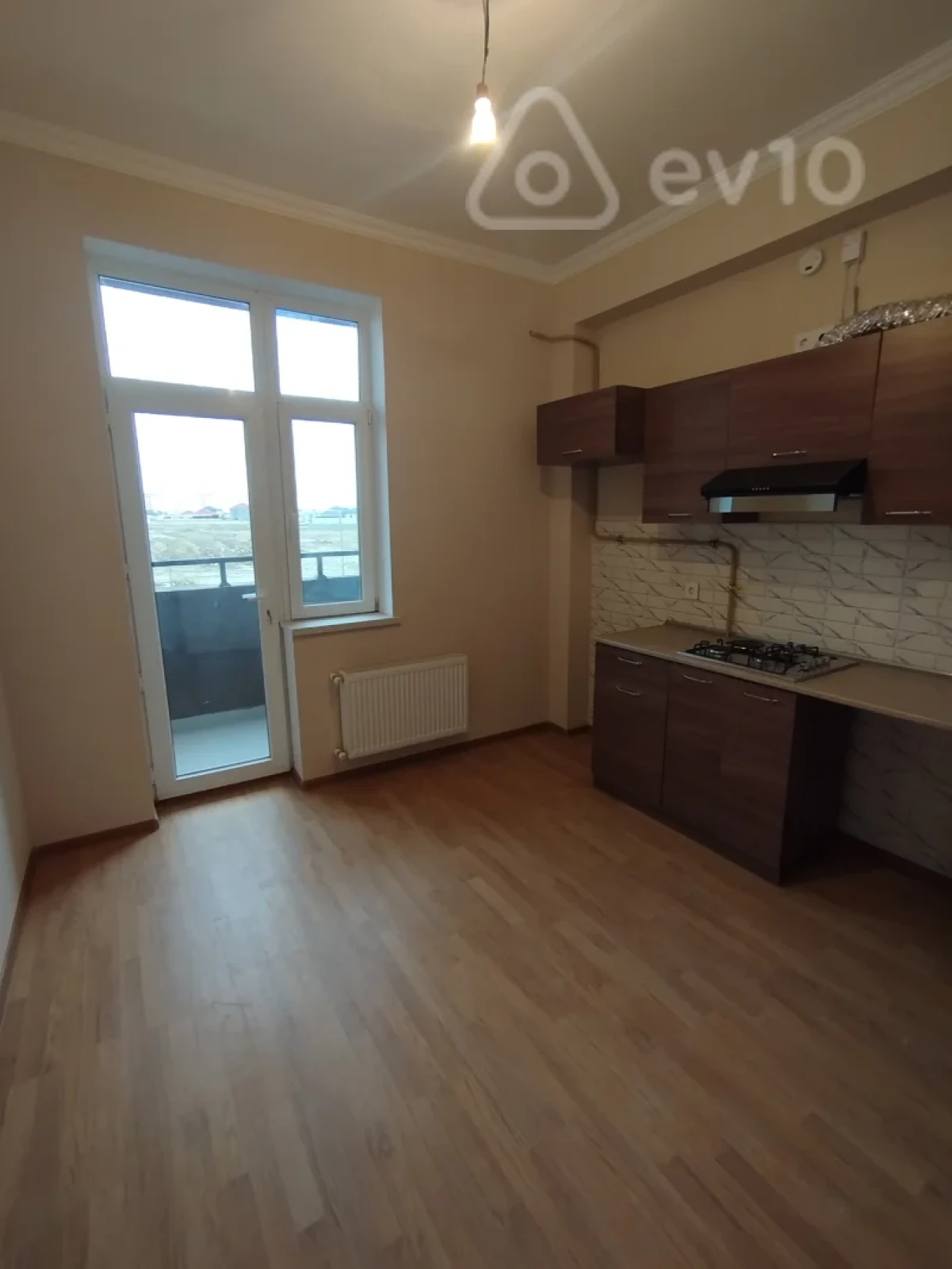Kirayə verilir 2 otaqlı yeni tikili 58 m²