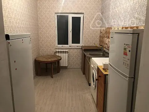Kirayə verilir 2 otaqlı həyət evi 50 m²