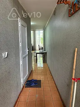 Kirayə verilir 2 otaqlı köhnə tikili 50 m²