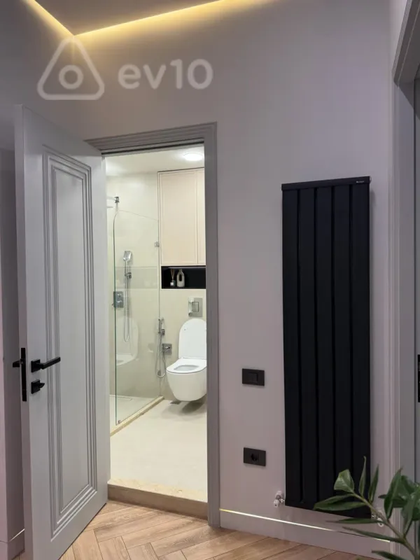 Kirayə verilir 2 otaqlı yeni tikili 94 m²