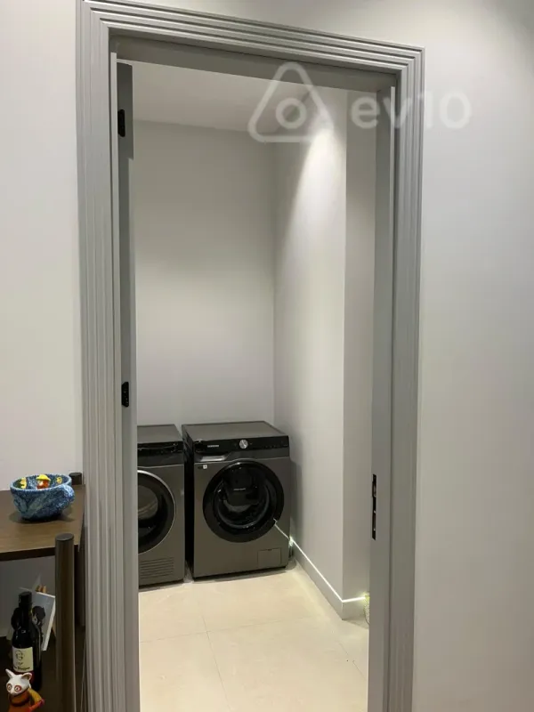 Kirayə verilir 2 otaqlı yeni tikili 94 m²