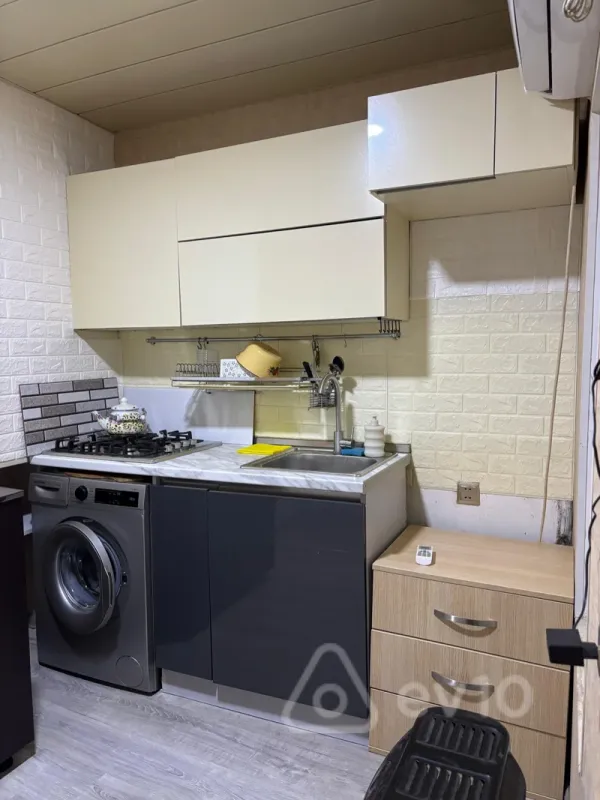 Kirayə verilir 2 otaqlı həyət evi 42 m²