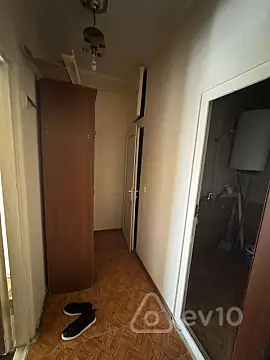 Kirayə verilir 2 otaqlı köhnə tikili 40 m²