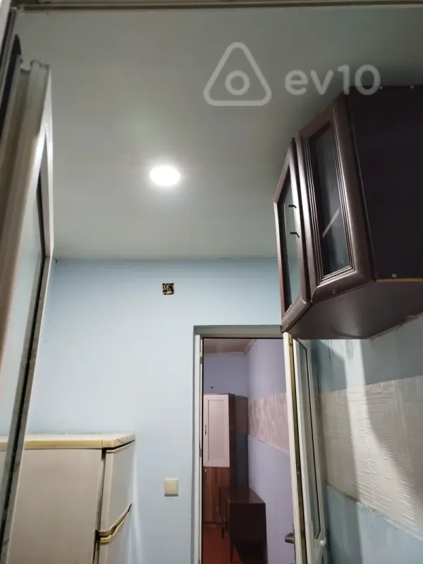 Kirayə verilir 1 otaqlı yeni tikili 30 m²